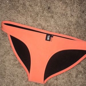 Brand New Triangle bottoms!